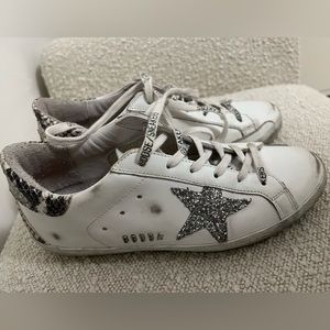Golden Goose Superstar Leather Sneaker 37
